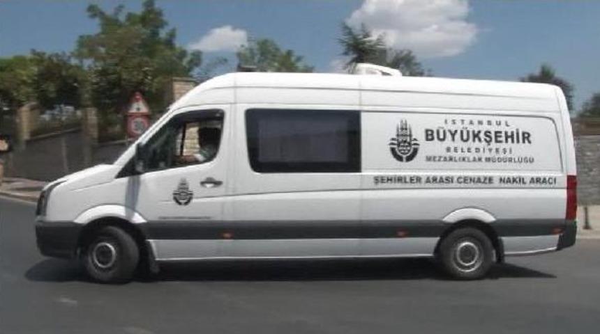 Sultanbeyli'deki Saldırıları Ger&ccedil;ekleştiren Ter&ouml;ristlerin Cenazeleri Adli Tıp'tan Alınıyor (2)