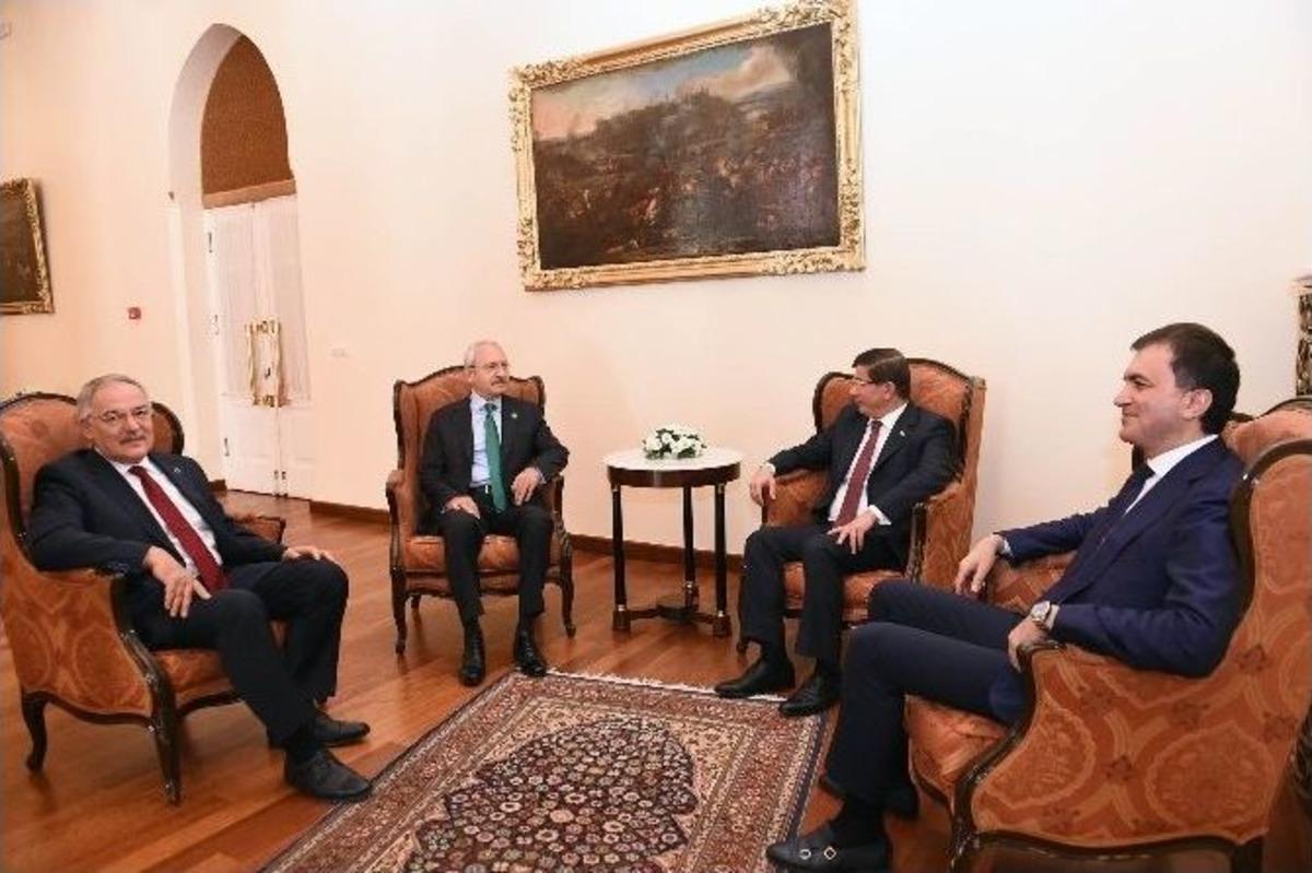 Davutoğlu-kılı&ccedil;daroğlu G&ouml;r&uuml;şmesi Başladı