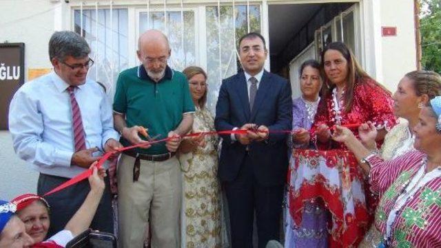 Bergama'da Etnografya Müzesi Ve Anı Evi Açıldı