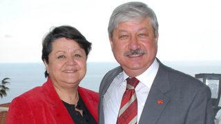 Mustafa Akaydın'ın eşi hayatını kaybetti