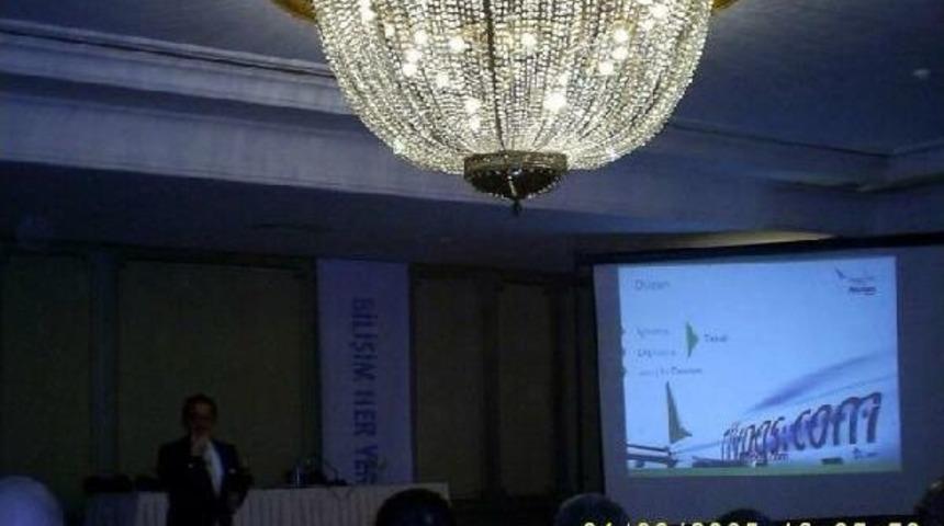 Baydemir'den Fotoğraf A&ccedil;ıklaması