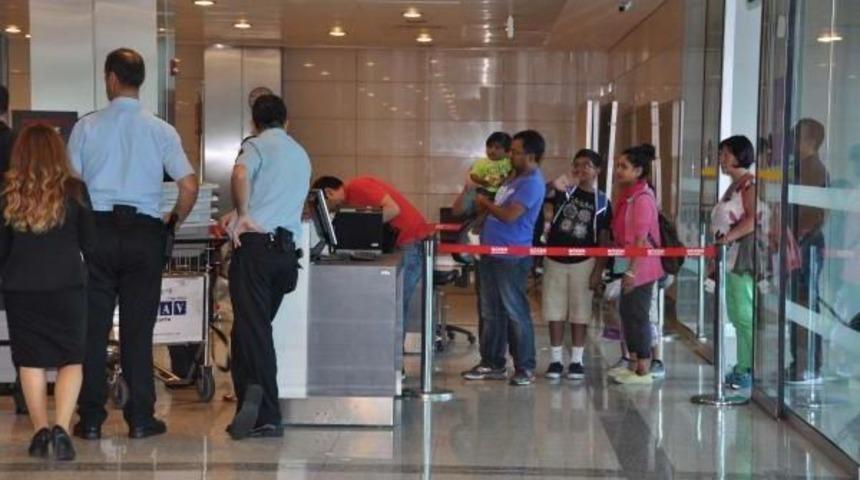 Thy'nin Oslo-İstanbul Seferini Yapan U&ccedil;ağına Havada Bomba Ihbarı