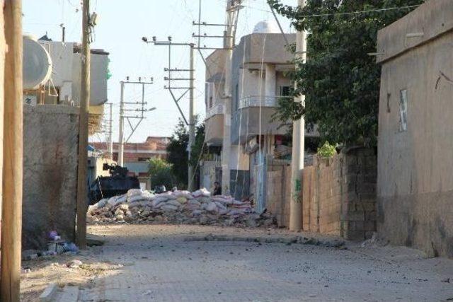 Nusaybin de Hendek Kapatmaya Giden Polislere Bombalı Tuzak: 2 Polis Yaralandı 2
