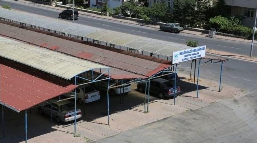 Esenyurt Semt Pazarı Yenileniyor