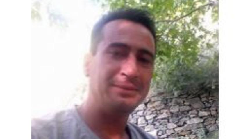 Karısının Evinde Kaldığı Kişiyi &Ouml;ld&uuml;rd&uuml;