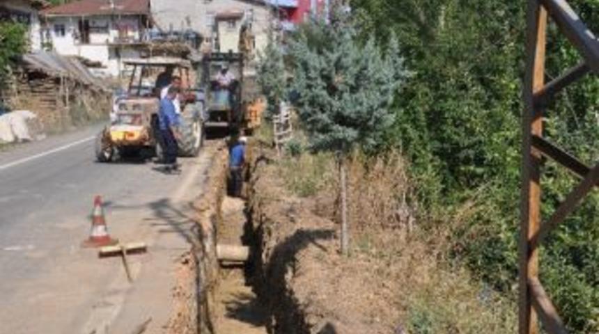 Sarıveliler&rsquo;de Elektrik Hatları Yer Altına Alınıyor