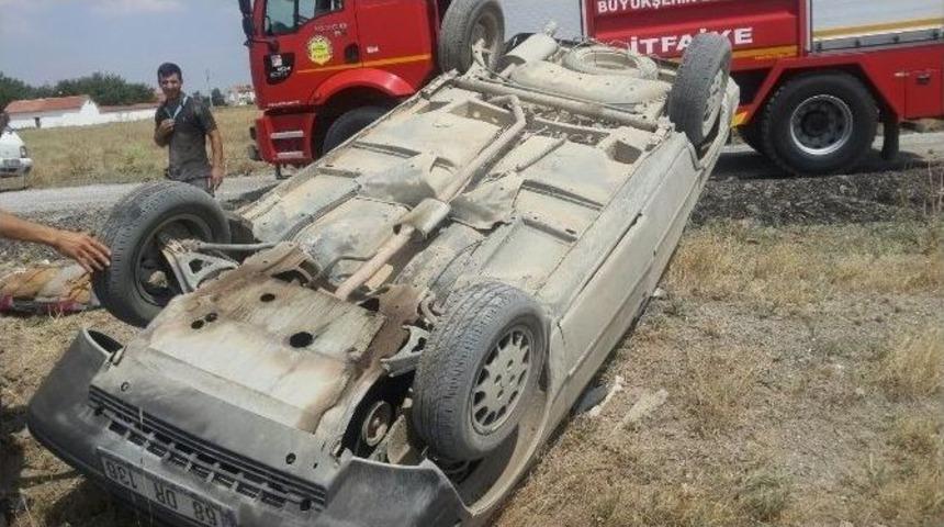 Kulu’da Otomobil Şarampole Devrildi: 2 Yaralı