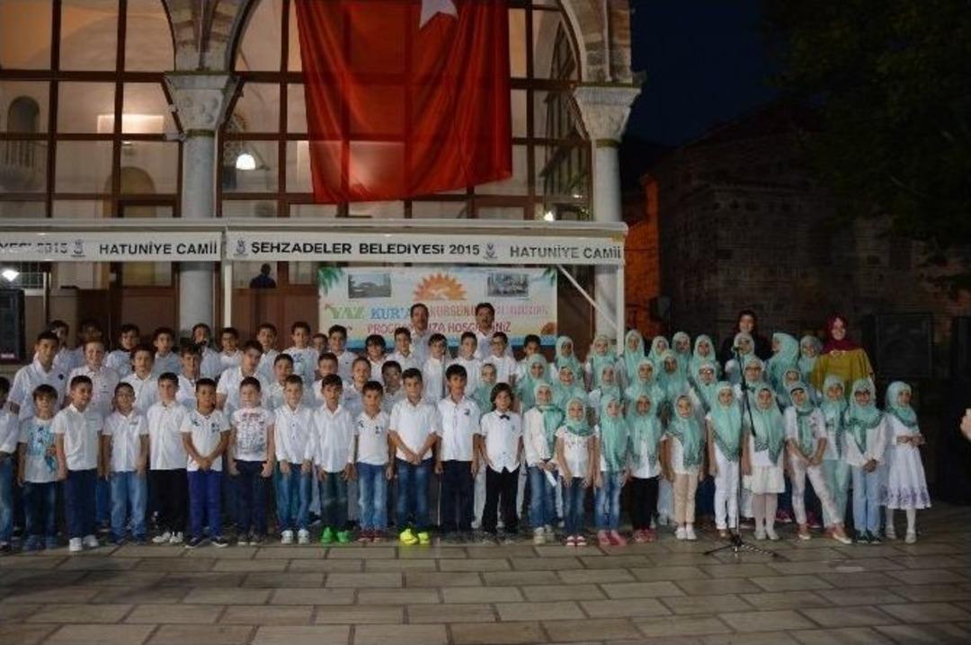 Manisa&rsquo;da Yaz Kur&rsquo;an Kurslarına 50 Bin &Ccedil;ocuk Katıldı