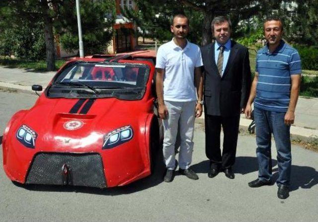 Sivas'ta Üniversitelilerin Elektrikli Otomobiline 'kangal' Ismi