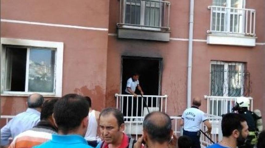 M&uuml;ltecilerin Kaldığı Evde Yangın &Ccedil;ıktı
