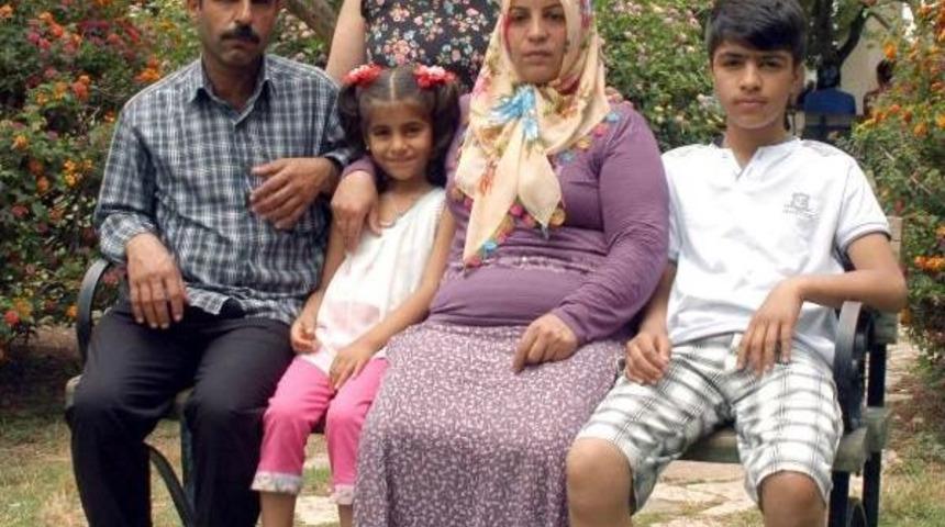 K&uuml;&ccedil;&uuml;k Zeynep Ilik Nakliyle Hayata Tutundu