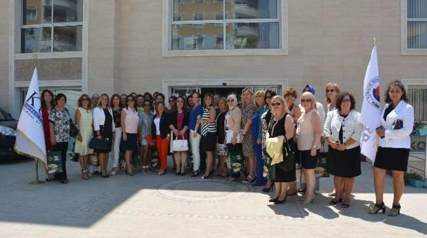 Kadın Girişimciler B&ouml;lge Toplantısı Kuşadası&rsquo;nda Yapıldı