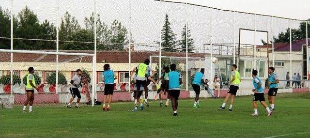 Samsunspor’dan Taha’ya Pankartlı Moral 1