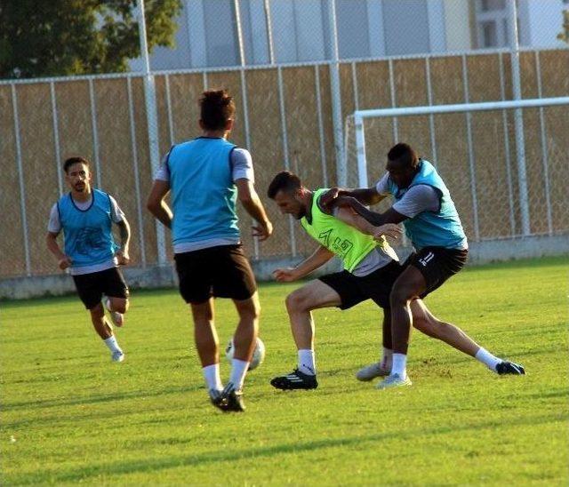 Samsunspor’dan Taha’ya Pankartlı Moral 2