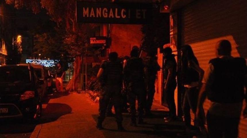 İstanbul&rsquo;da Sabah Saatlerinde Operasyon