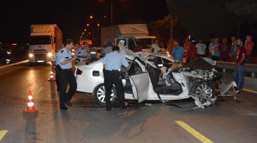 Bursa'da Kaza: 3 &Ouml;l&uuml;, 2 Yaralı