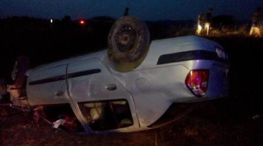 Y&ouml;r&uuml;k Derneği Başkanı Kaza Yaptı: 3 Yaralı