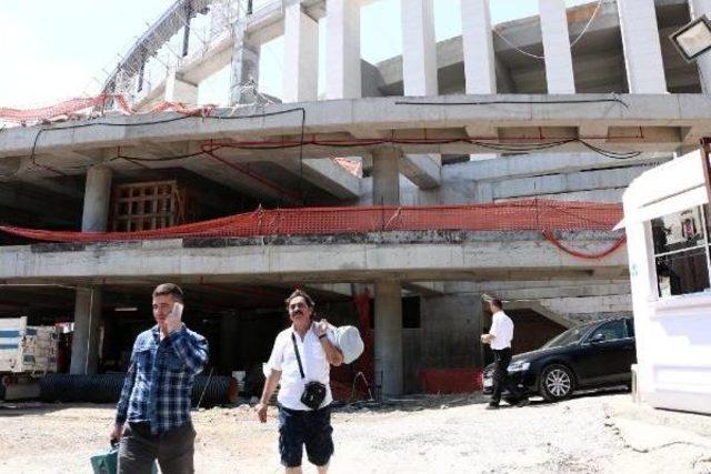 Beşiktaş Vodafone Arena Inşaatı Geçici Olarak Durduruldu