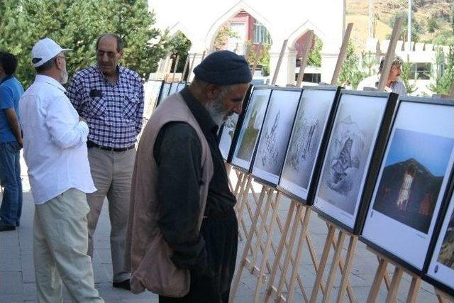 Kars’ta Fetih Fotoğraf Sergisi Açıldı