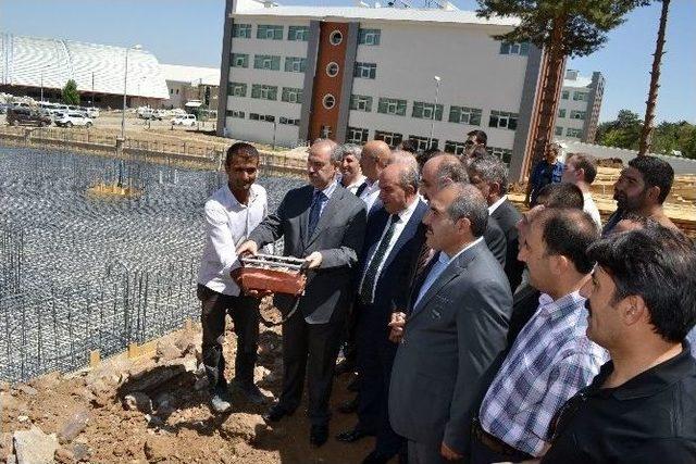 Muş&rsquo;ta K&uuml;t&uuml;phane Temeli Atıldı 2