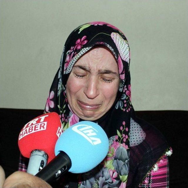 26 G&uuml;nd&uuml;r Kayıp Olan İki Kız Kardeşin Evinde G&ouml;zyaşı Sel Oldu 2