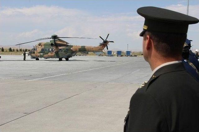Şehit Astsubay Taştiken&rsquo;in Cenazesi Konya&rsquo;ya Getirildi 3