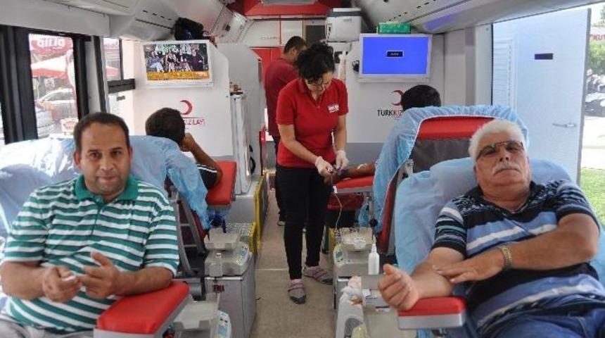 Korkuteli&rsquo;de 3 G&uuml;nde 114 &Uuml;nite Kan Bağışı