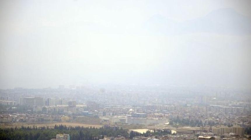 Antalya&rsquo;da Semayı Nem Bulutları Kapladı