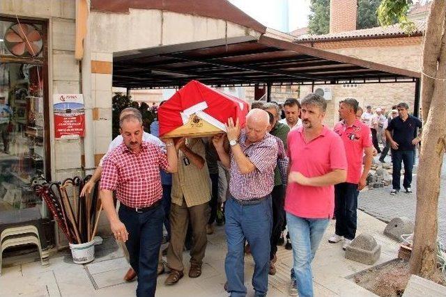 Türkiye’nin En Yaşlı Emekli Polisi Hayatını Kaybetti