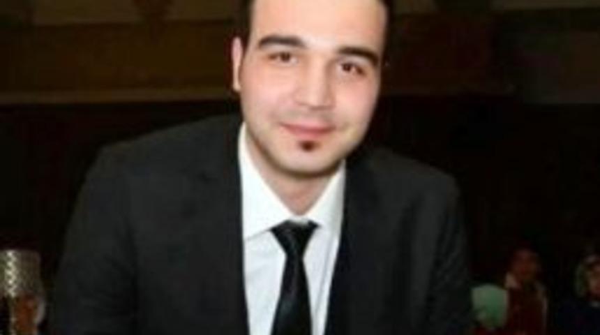 Afyonkarahisar&rsquo;da 22 Yaşındaki Erkek Hemşirenin Ş&uuml;pheli &Ouml;l&uuml;m&uuml;