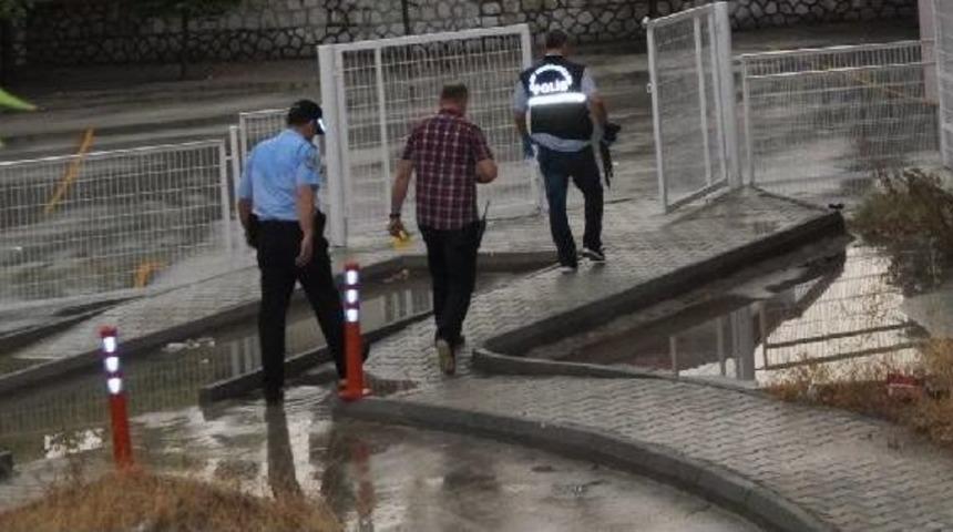 &Ccedil;orum'da Pompalı T&uuml;fekle Otoparkı Bastılar: 5 Yaralı