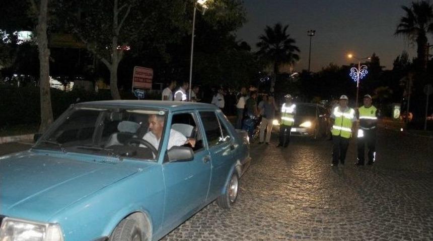 Manisa&rsquo;da &Ccedil;eşitli Su&ccedil;lardan Aranan 21 Kişi Yakalandı