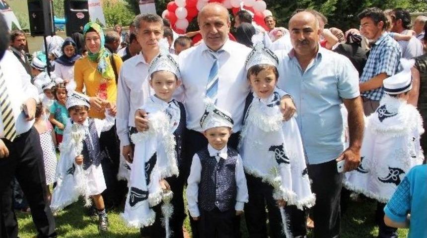 Taşk&ouml;pr&uuml;&rsquo;de 65 &Ccedil;ocuk S&uuml;nnet Oldu