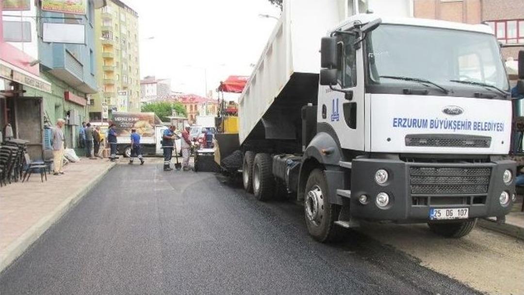 B&uuml;y&uuml;kşehir, Asfaltta Rekora Koşuyor