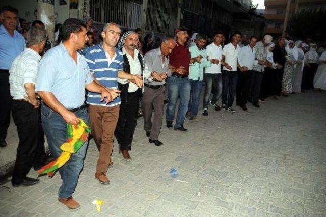 Cizre deki Pkk Kutlamalarında 6 Yaralı 1