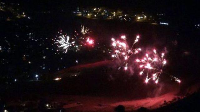 Cizre deki Pkk Kutlamalarında 6 Yaralı 2