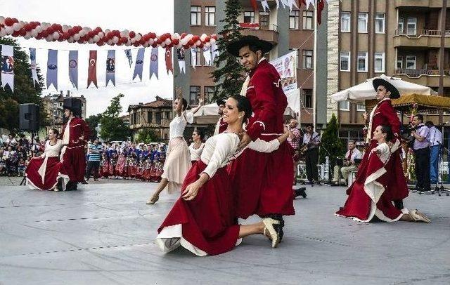 Taşköprü’de Sarımsak Güzeli Seçildi