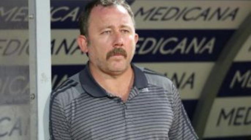 Sergen Yal&ccedil;ın Şanssızlığını Yine Kıramadı