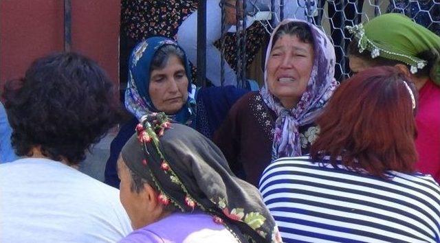 Kırıkkaleli Şehit Astsubay Öztürk’ün Baba Evine Ateş Düştü