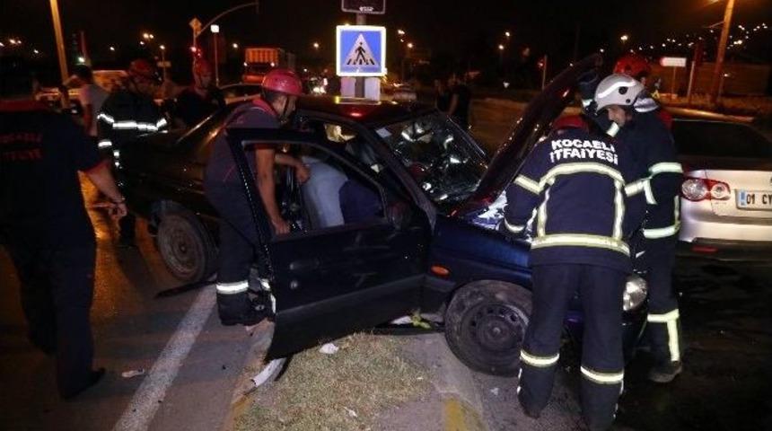 Işık İhlali Kazaya Neden Oldu: 6 Yaralı