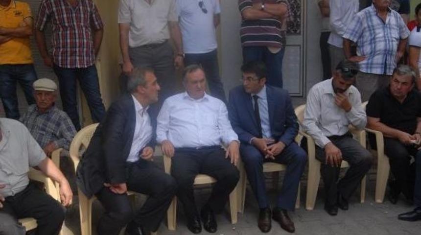 Şehit Uzman &Ccedil;avuş Haşim Dirik, Sarıg&ouml;l'de Toprağa Verildi (2)