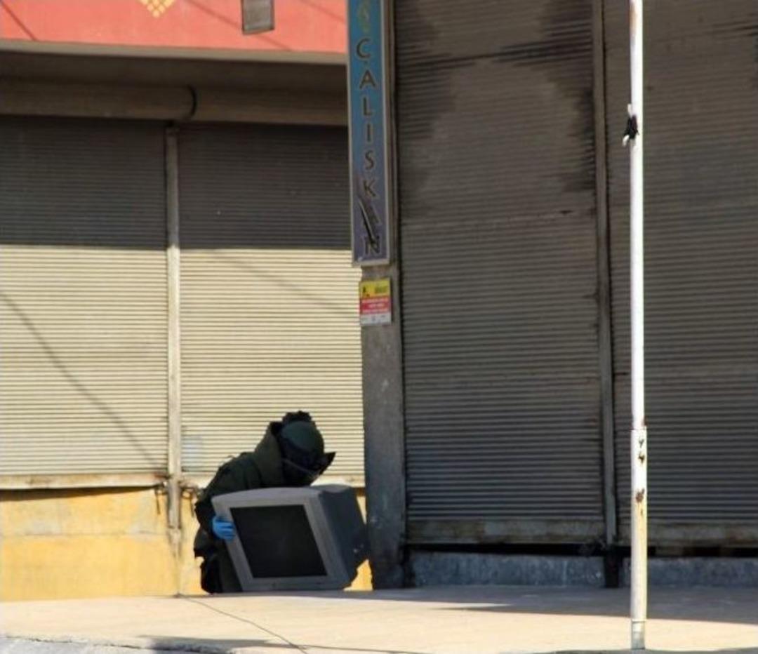 Sokağa Bırakılan Televizyon Bomba Zannedildi