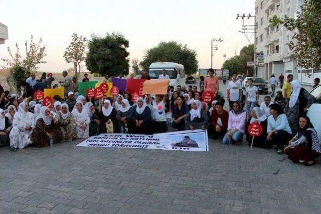 Varto'da Öldürülen Pkk'lı Kevser Eltürk Için Nusaybin'de Yürüyüş Yapıldı