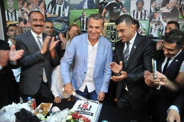 Beşiktaş Başkanı Fikret Orman Dernek A&ccedil;tı 2