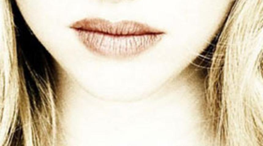 Emanuella hi&ccedil; uydu mu!