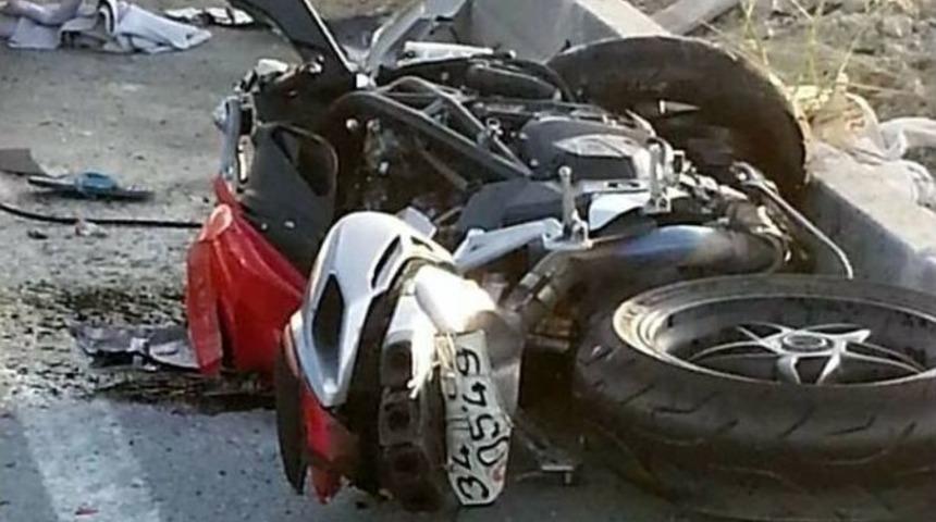 Hatay&rsquo;da Trafik Kazası: 2 &Ouml;l&uuml;, 6 Yaralı