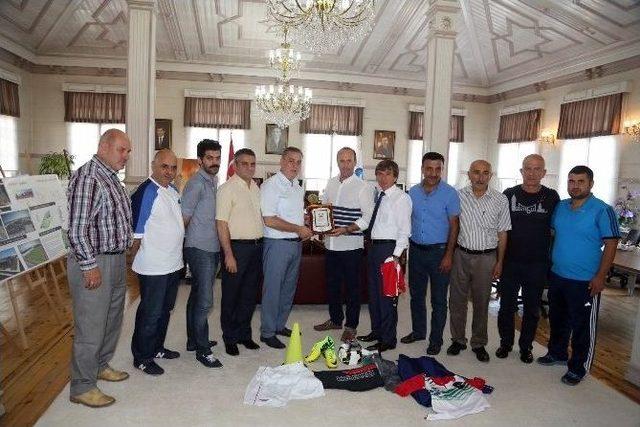 Makedonya&rsquo;da T&uuml;rk Futbol Takımı Kuruldu 2