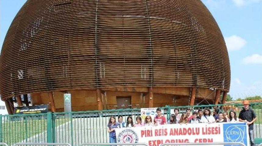 Piri Reis Anadolu Lisesi &Ouml;ğrencileri "cern"i Gezdi