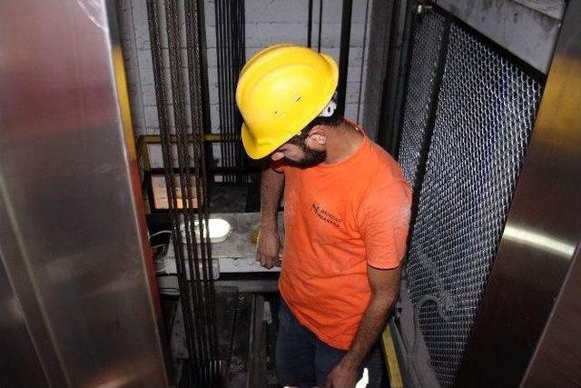 (&ouml;zel Haber) Kırmızı Etiketli Asans&ouml;rlere Dikkat 1