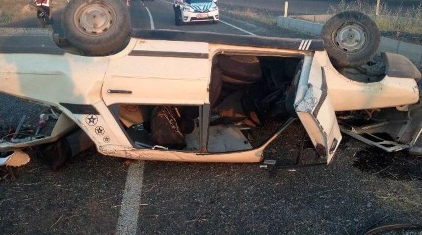 Şanlıurfa&rsquo;da Trafik Kazası: 1 &Ouml;l&uuml;, 1 Yaralı